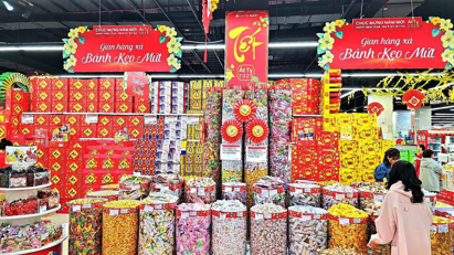 Sức mua hàng Tết “nóng” dần lên tại nhiều hệ thống bán lẻ