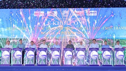 PM attends groundbreaking ceremony for HCMC - Thu Dau Mot - Chon Thanh Expressway