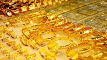 Domestic gold prices exceeding VND90 mln bechmark