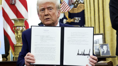 Ông Trump áp thuế quan có đi có lại, tuyên bố sẽ có thêm thuế quan mới