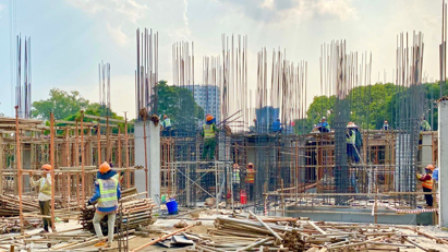 Nhiều tỉnh miền Trung tạm dừng xây mới, cải tạo trụ sở làm việc