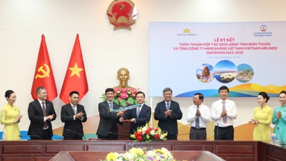 Vietnam Airlines hợp tác cùng Bình Thuận thúc đẩy du lịch