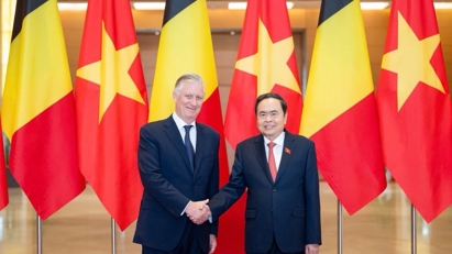 Chủ tịch Quốc hội Trần Thanh Mẫn hội kiến Nhà Vua Bỉ Philippe