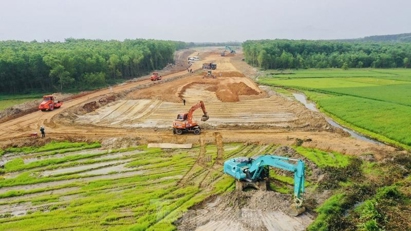 Complete site handover for HCMC-Moc Bai Expressway project set for December, 2025