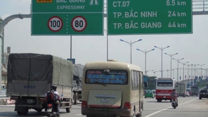 Investor proposes to widen 6-lane Hanoi-Bac Giang expressway to 10 lanes