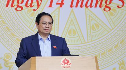 Thủ tướng: Cần có quyết tâm cao, nỗ lực lớn, hành động quyết liệt trong chống buôn lậu, gian lận thương mại