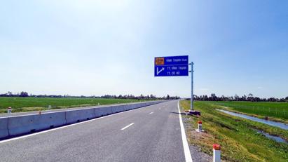 Khắc phục khó khăn công trình nâng cấp cao tốc Lộ Tẻ - Rạch Sỏi