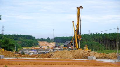 Quảng Trị gấp rút giải phóng mặt bằng cho hai dự án giao thông trọng điểm