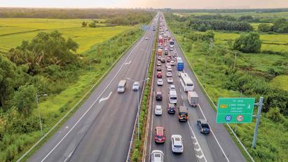 Phấn đấu hoàn thành nhiệm vụ cả nước có 3.000 km đường bộ cao tốc trong năm 2025