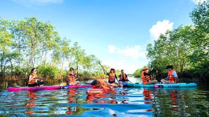 Chiến lược du lịch xanh tại Huế lan tỏa từ mô hình "tour giảm nhựa"