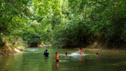 Tour du lịch xanh “chiếm sóng” hè 2025