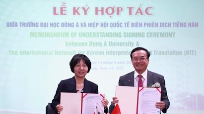 Phát triển giáo dục tiếng Hàn trong thời đại chuyển đổi số