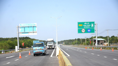 Chính thức thu phí tuyến cao tốc Bến Lức - Long Thành