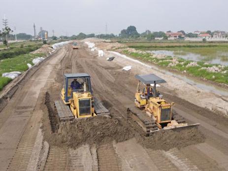 Some 12 sand mines in Tien Giang licensed for key transport projects Some 12 sand mines in Tien Giang licensed for key transport projects