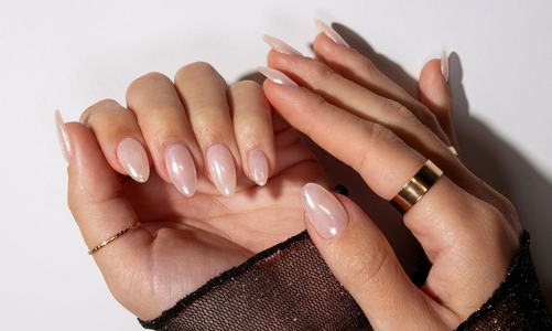 Những xu hướng làm đẹp bàn tay của mùa hè 2025