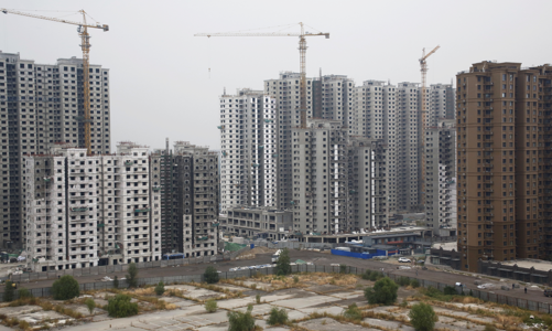 Dân số giảm có thể khiến khủng hoảng bất động sản Trung Quốc kéo dài thêm