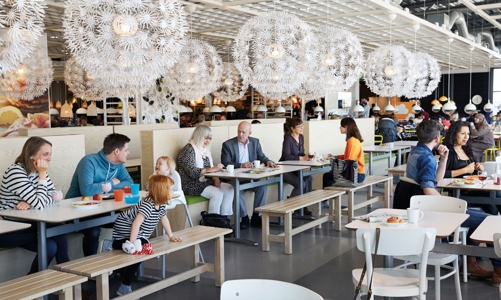 Ikea “thôi miên” người mua sắm bằng món ăn giá rẻ