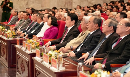 Hà Nội công bố danh sách Bí thư, Chủ tịch xã, phường mới