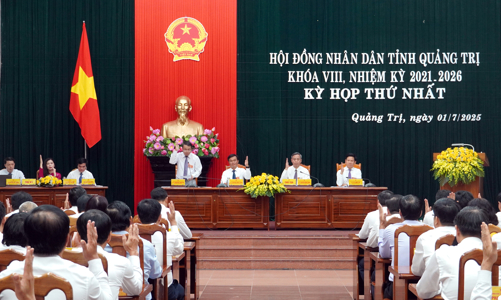 HĐND Quảng Trị tổ chức kỳ họp đầu tiên, thông qua loạt nghị quyết quan trọng về tổ chức bộ máy