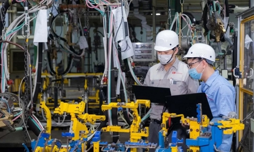 PMI giảm xuống mức 48,9 điểm, ngành sản xuất Việt Nam tiếp tục đối mặt với tình trạng nhu cầu yếu