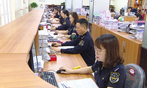 Giải quyết hơn 50 nghìn tờ khai hải quan trong ngày đầu chuyển đổi mô hình bộ máy