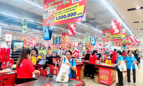 Huế lan tỏa thông điệp sống xanh, giảm rác thải nhựa tại các siêu thị qua “Tháng không túi nilon 2025”