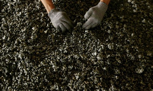 Trung Quốc ra sức tích trữ nickel