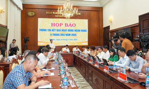 Tín dụng tăng gần 10% trong 6 tháng đầu năm 2025