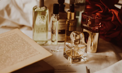 Nước hoa giả mang đến tác hại thật