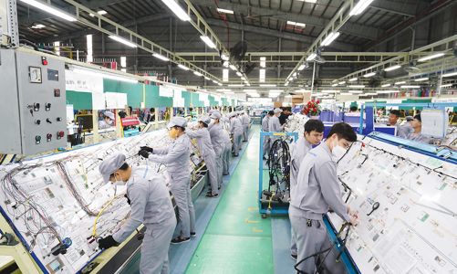 Không “bỏ sót” chiến lược nhất quán cho mục tiêu tăng trưởng hai con số