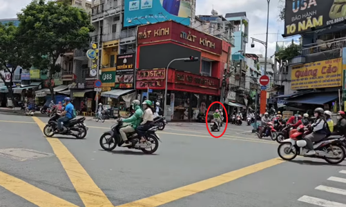 TP.HCM nghiên cứu lắp đặt camera để xử lý vi phạm lấn chiếm lòng, lề đường