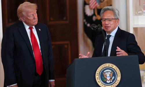 CEO Nvidia thay thế Elon Musk làm cầu nối giữa Trung Quốc với Tổng thống Trump