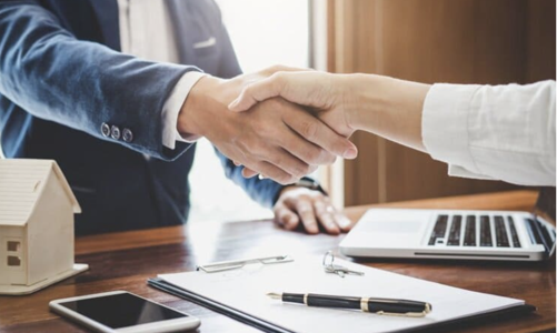 Khối ngoại bán thỏa thuận đột biến ở VJC 