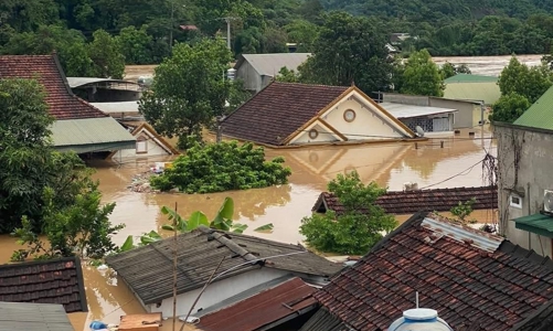 Nghệ An: Mưa lũ khiến hơn 3.200 ngôi nhà ngập nước, di dời hàng nghìn hộ dân