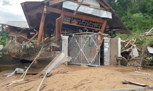 Hỗ trợ xây mới, sửa chữa 1.000 căn nhà cho người dân vùng lũ Nghệ An