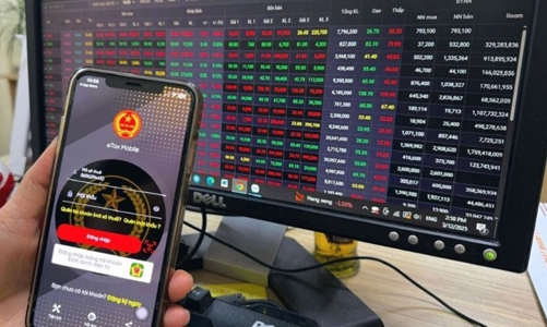 VCCI kiến nghị Bộ Tài chính cân nhắc đánh thuế nhận cổ tức bằng chứng khoán