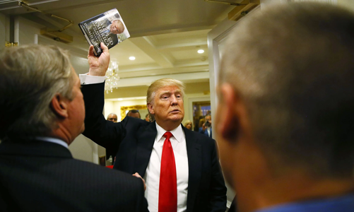 Sách về Tổng thống Trump 2.0 tiêu thụ chậm