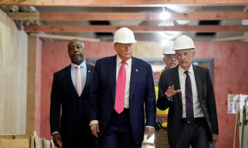 Thông điệp từ chuyến thăm trụ sở Fed của Tổng thống Trump