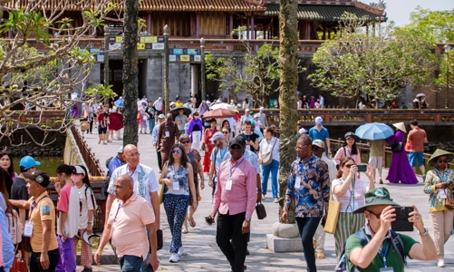 Du lịch Huế: Trong 7 tháng đầu năm 2025, đón hơn 4 triệu lượt khách