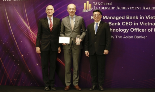 Techcombank được vinh danh 3 giải thưởng xuất sắc từ The Asian Banker