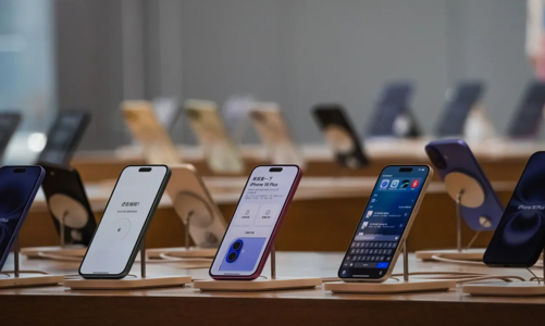 Số lượng iPhone Apple bán ra đã bằng hơn 1/3 dân số toàn cầu