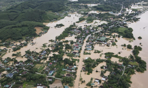 Giải quyết ngay chỗ ở cho các hộ dân bị mất nhà do thiên tai