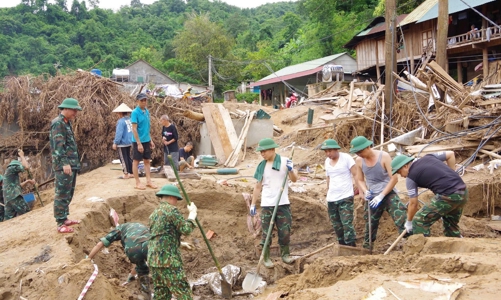 Nghệ An phân bổ 500 tỷ đồng để khôi phục hạ tầng, ổn định đời sống người dân vùng lũ