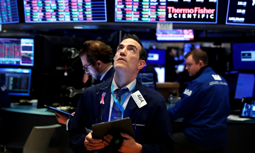 Cổ phiếu ngân hàng sụt mạnh vì vụ Archegos, S&P 500 đi xuống