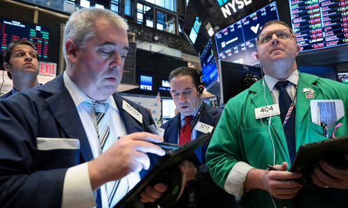 Lợi suất trái phiếu lập đỉnh mới, chứng khoán Mỹ tụt điểm cuối phiên