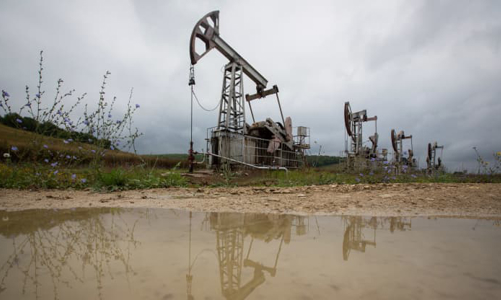 OPEC+ nới sản lượng sau cuộc gọi của Mỹ, giá dầu bất ngờ tăng mạnh