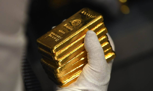 Vàng hồi giá, USD tự do trượt mạnh