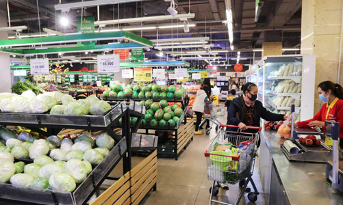 Bán lẻ hàng hoá và dịch vụ tiêu dùng bắt đầu phục hồi