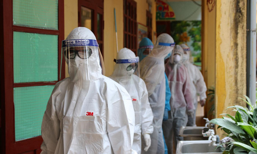 Chuyên gia Ấn Độ và 2 người Việt nhập cảnh nhiễm Covid-19, được cách ly ngay