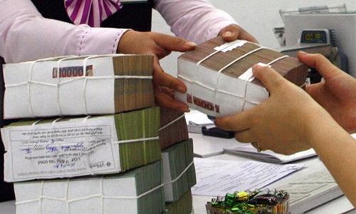 Khối ngoại giục tăng “room” sở hữu tại ngân hàng nội